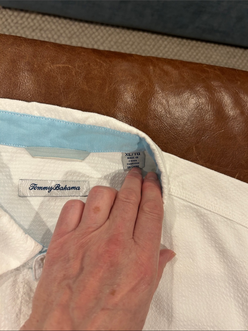 Tommy Bahama White Short-Sleeve Button-Down Shirt - Picture 3 of 6